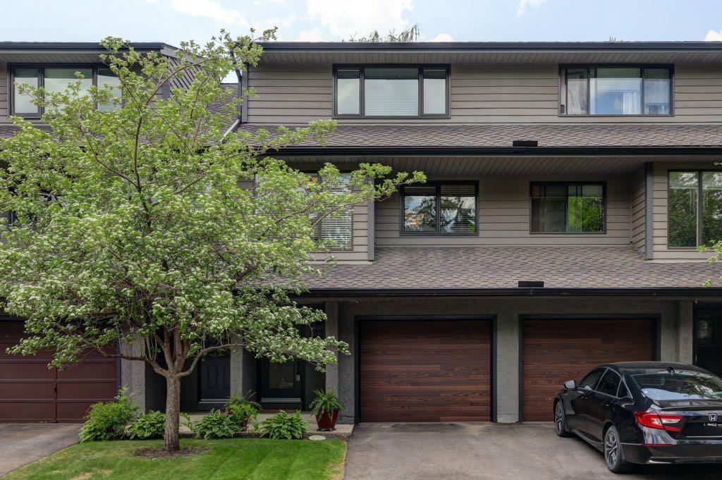 Picture of 32, 10 Point Drive NW, Calgary Real Estate Listing