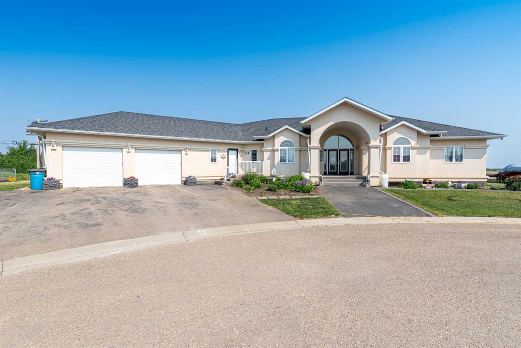Picture of 612 2nd Street E, Maidstone Real Estate Listing