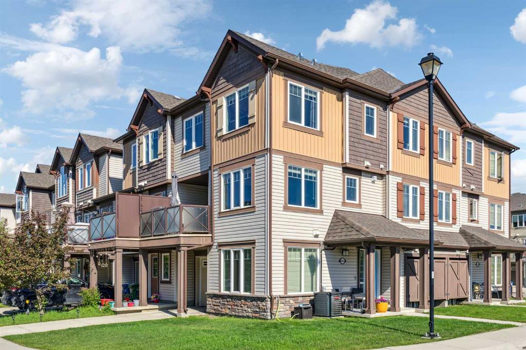 Picture of 445 Windstone Grove SW, Airdrie Real Estate Listing