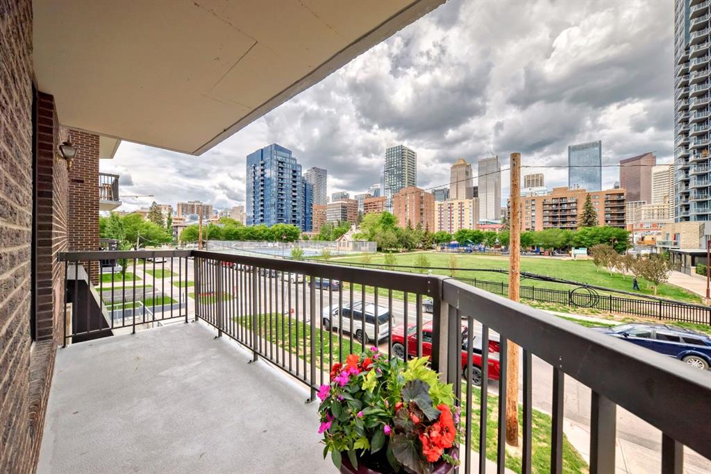 Picture of 202, 215 14 Avenue SW, Calgary Real Estate Listing