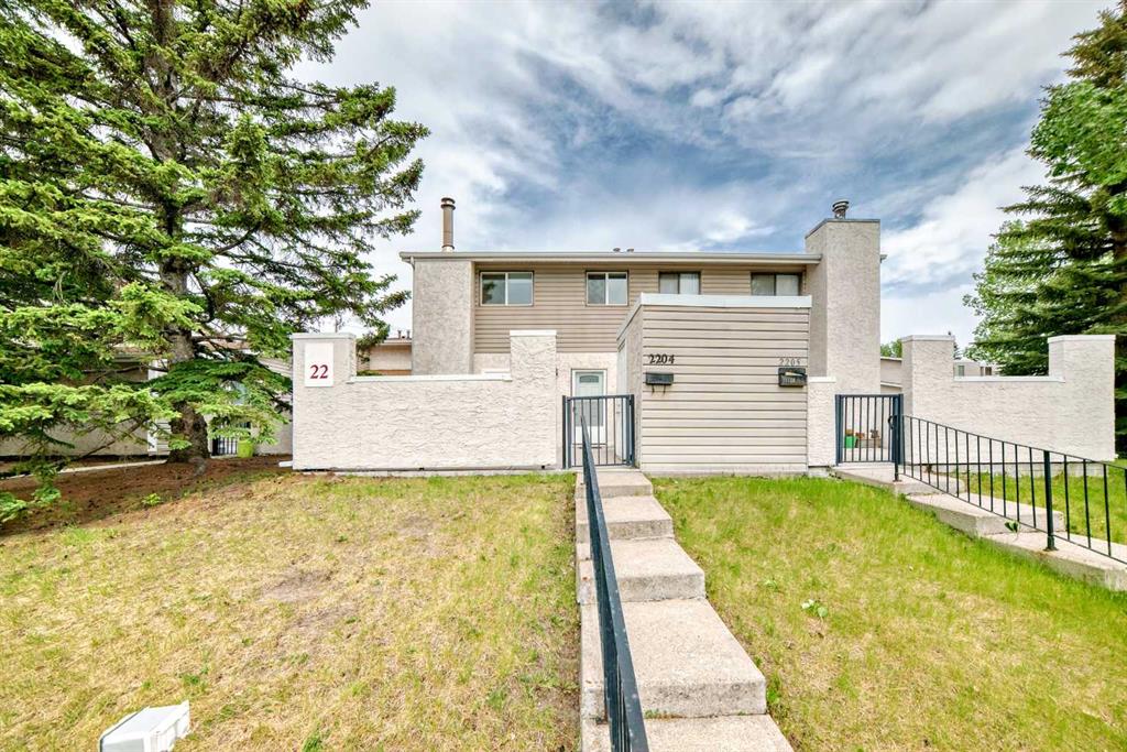 Picture of 2204, 3500 Varsity Drive NW, Calgary Real Estate Listing