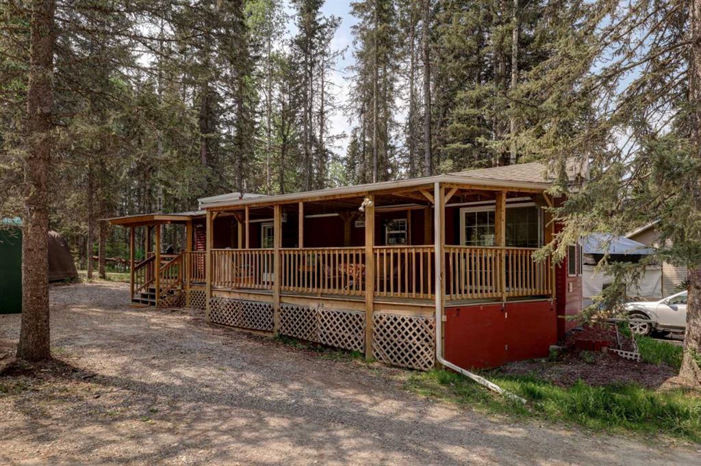 Picture of 7, 5227 Township Road 320  , Rural Mountain View County Real Estate Listing