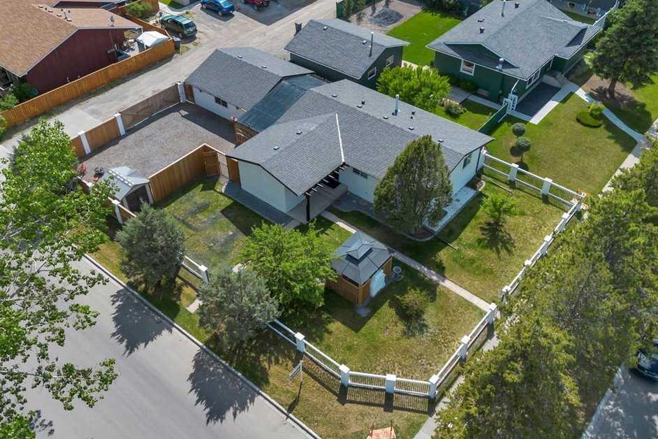 Picture of 933 Macleod Trail SW, High River Real Estate Listing