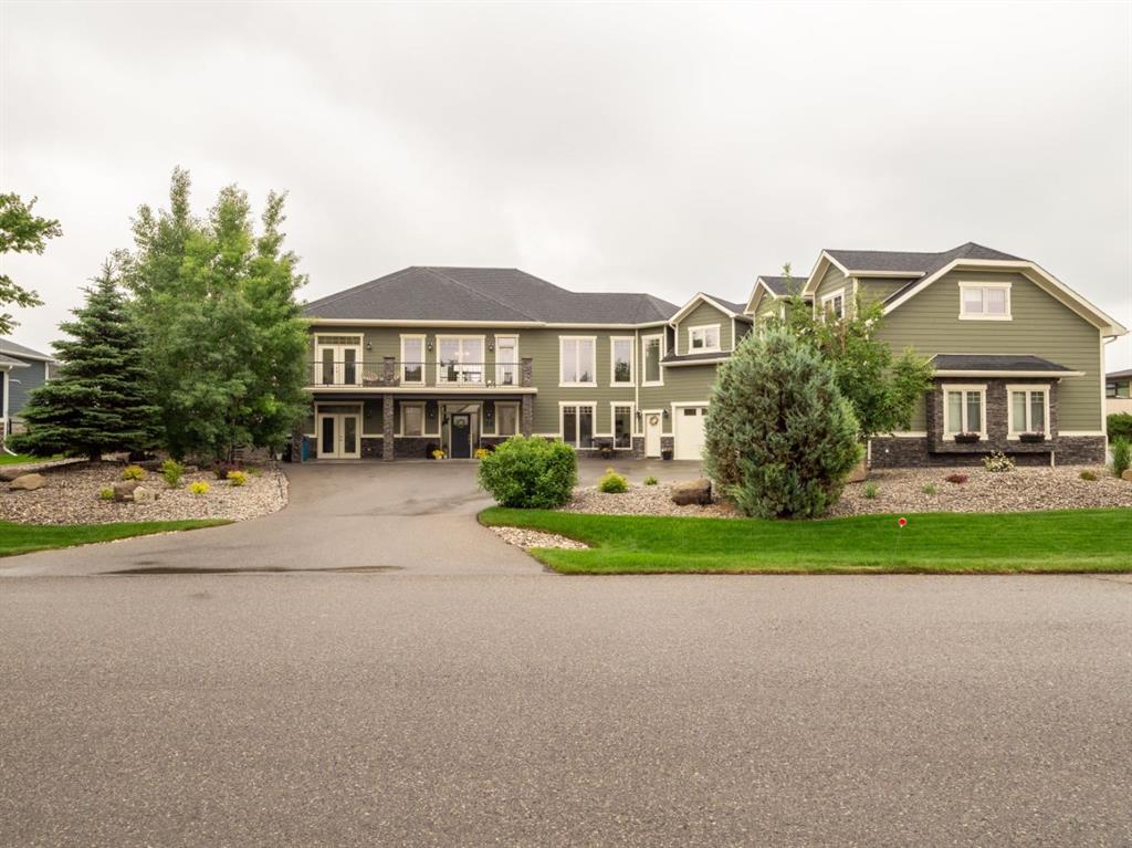 Picture of 24 Sandstone Road S, Lethbridge Real Estate Listing