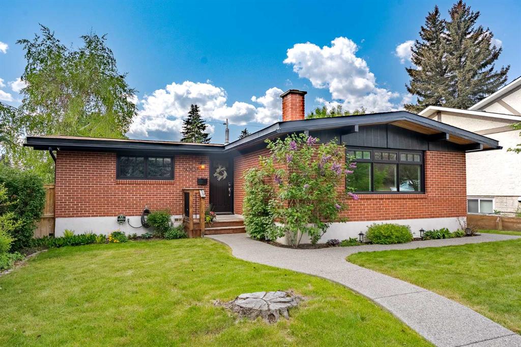 Picture of 5007 Brisebois Drive NW, Calgary Real Estate Listing