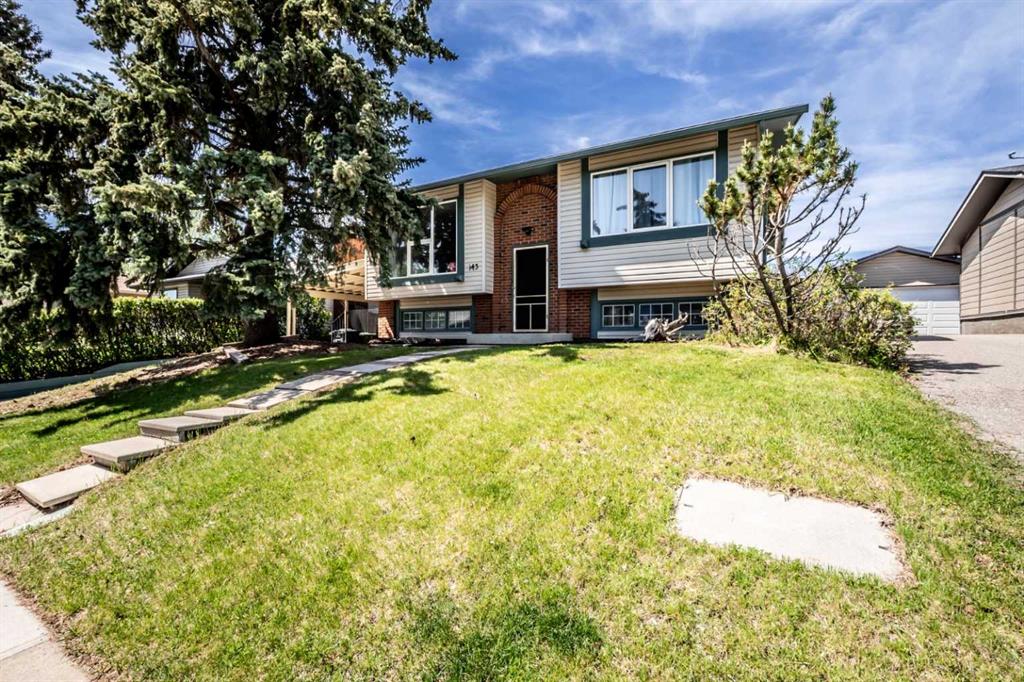 Picture of 143 Waldron Avenue , Okotoks Real Estate Listing