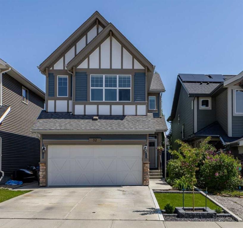 Picture of 32 Sunrise Terrace , Cochrane Real Estate Listing