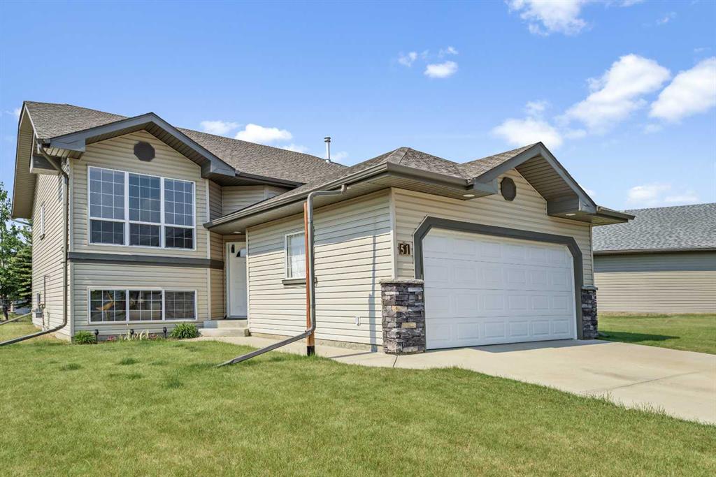 Picture of 51 Burris Pointe , Lacombe Real Estate Listing