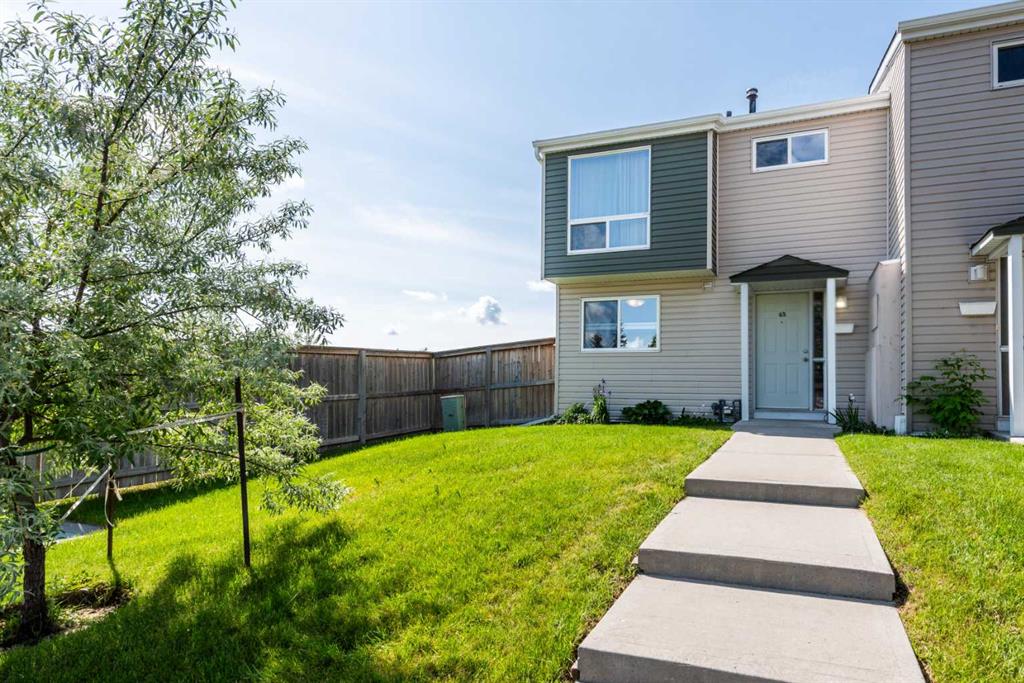 Picture of 43, 5425 Pensacola Crescent SE, Calgary Real Estate Listing
