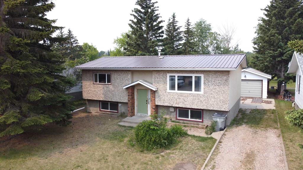 Picture of 310 5 Street , Wainwright Real Estate Listing
