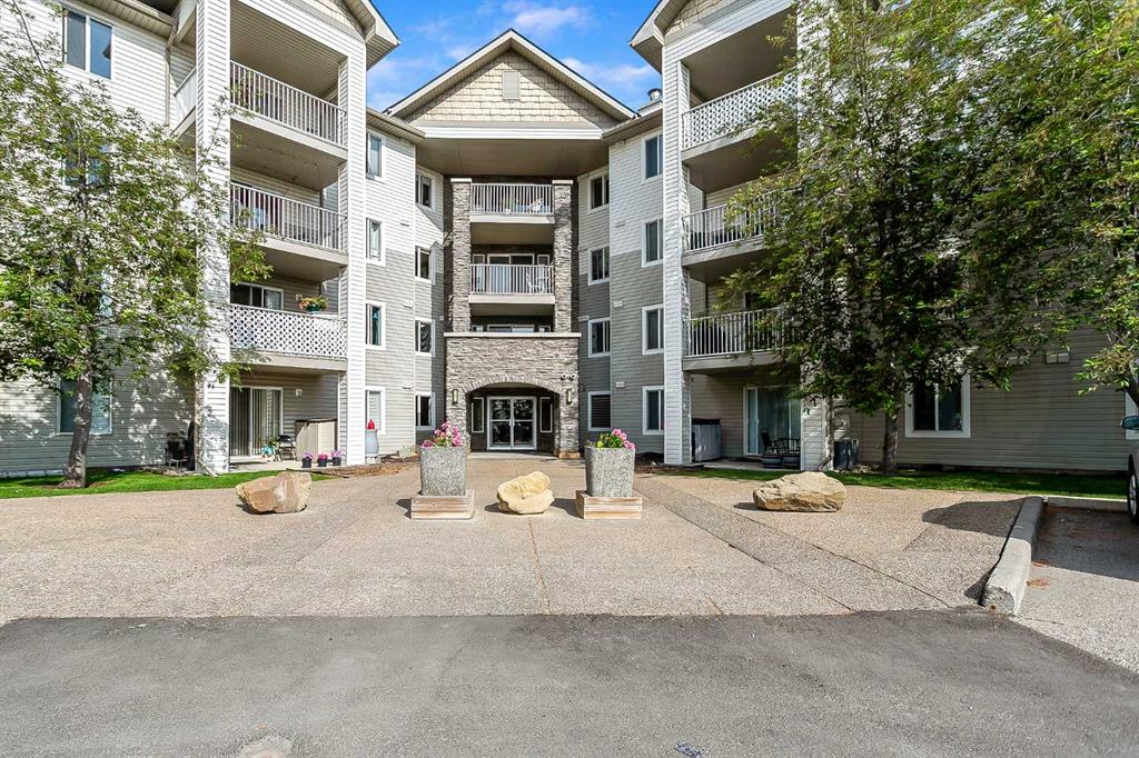 Picture of 315, 2000 Somervale Court SW, Calgary Real Estate Listing