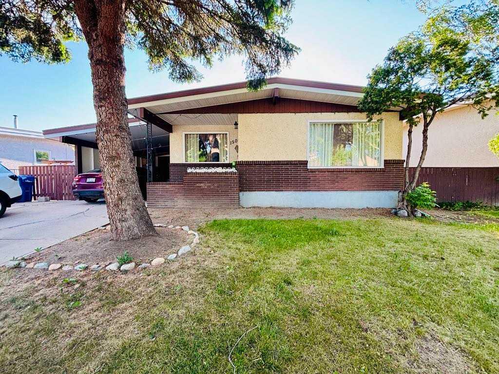 Picture of 1506 15 Street North  , Lethbridge Real Estate Listing