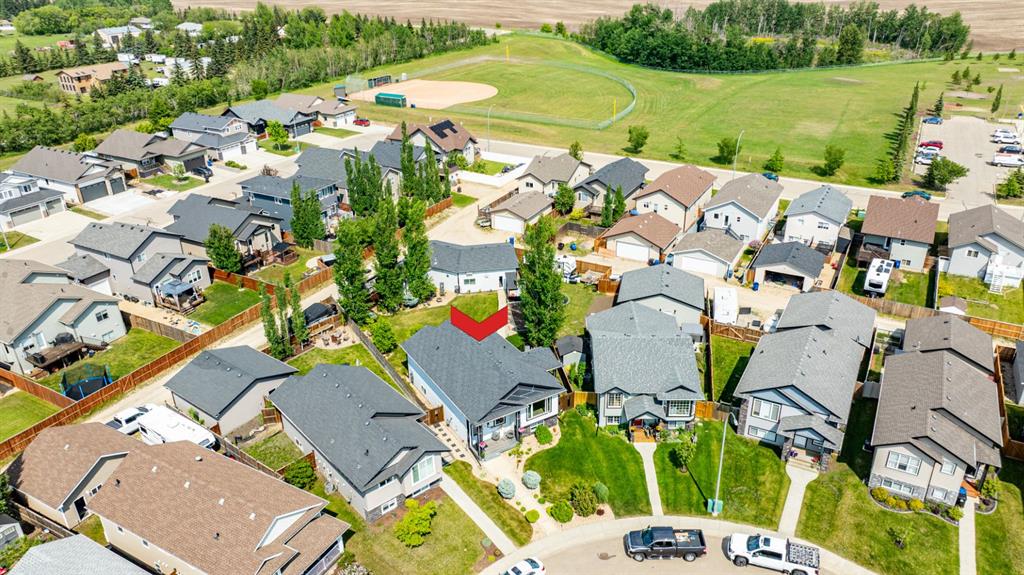 Picture of 57 Cedar Crescent , Blackfalds Real Estate Listing
