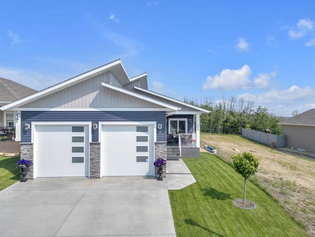 Picture of 16 Vanson Close , Sylvan Lake Real Estate Listing