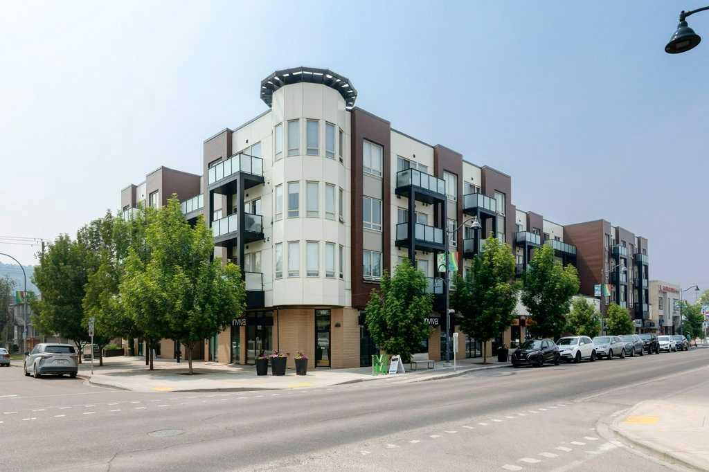 Picture of 215, 1899 45 Street NW, Calgary Real Estate Listing