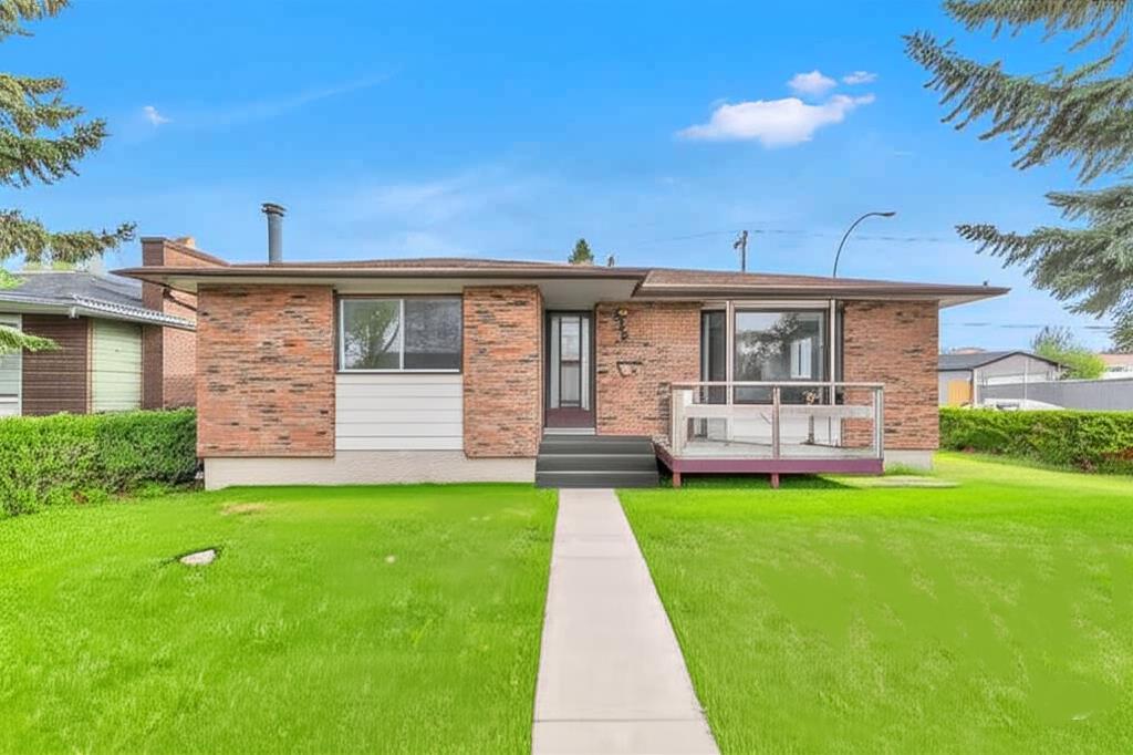 Picture of 5703 Rundlehorn Drive NE, Calgary Real Estate Listing