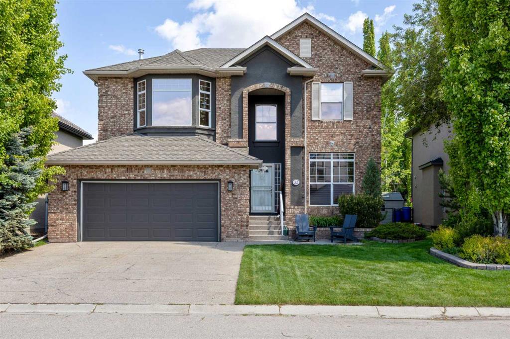 Picture of 32 Discovery Ridge Crescent SW, Calgary Real Estate Listing