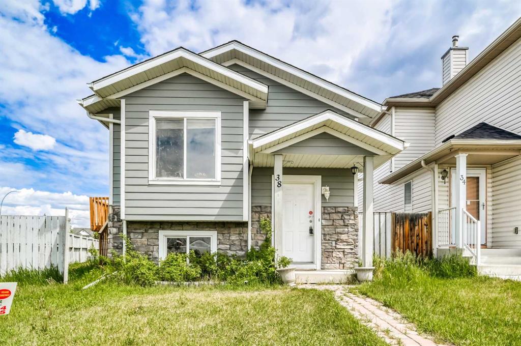 Picture of 38 Saddlemead Way NE, Calgary Real Estate Listing