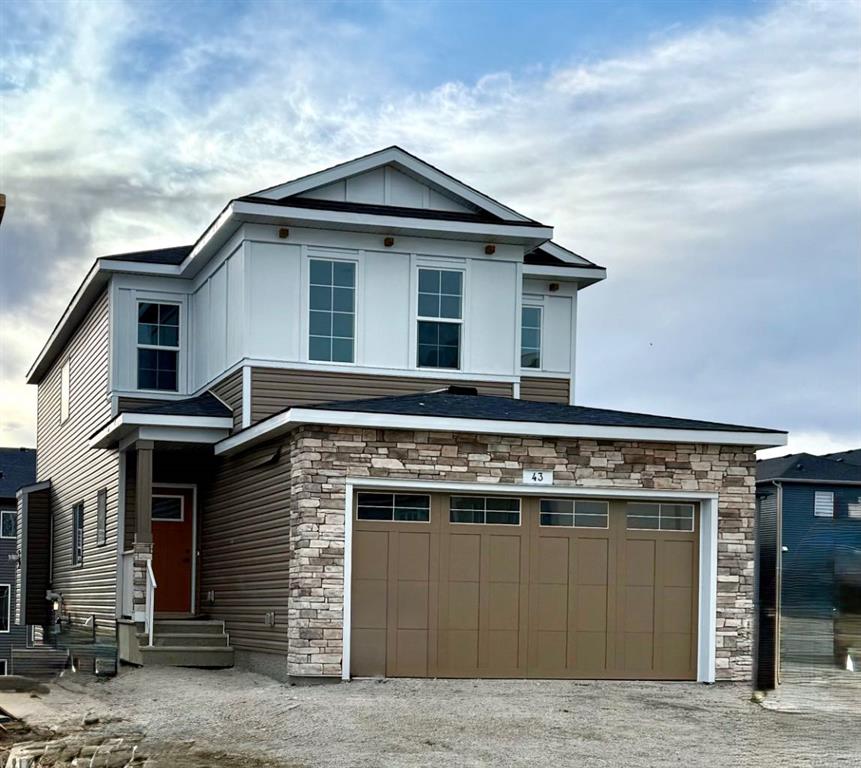 Picture of 43 Carringvue Place NW, Calgary Real Estate Listing