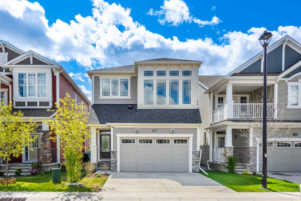 Picture of 98 Osborne Common SW, Airdrie Real Estate Listing