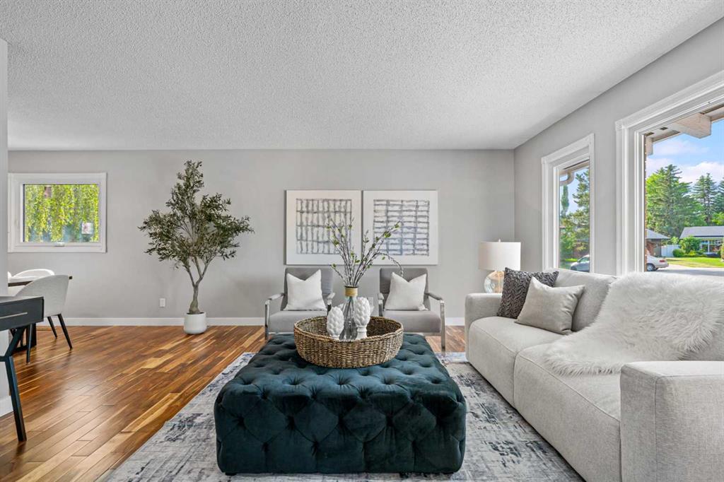 Picture of 308 Parkridge Green SE, Calgary Real Estate Listing