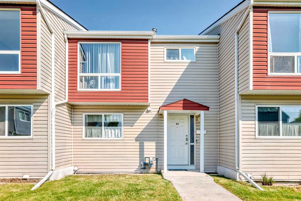 Picture of 37, 5425 Pensacola Crescent SE, Calgary Real Estate Listing