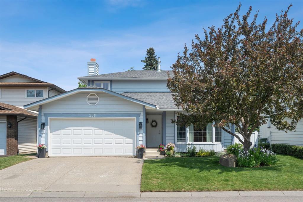 Picture of 256 Woodfield Place SW, Calgary Real Estate Listing