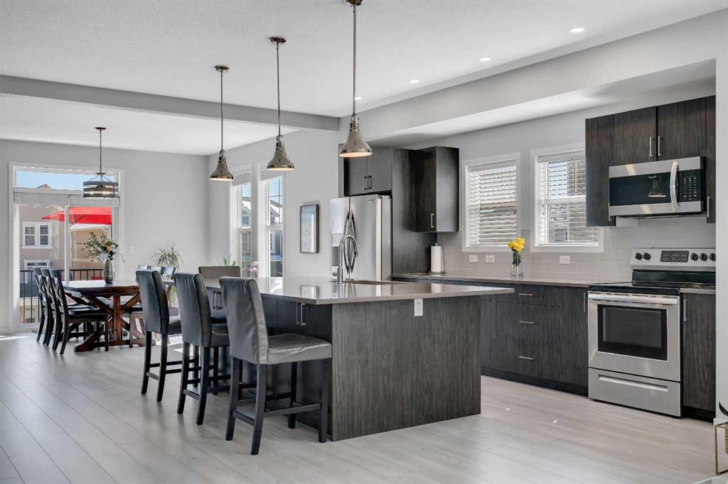 Picture of 308 South Point Square SW, Airdrie Real Estate Listing