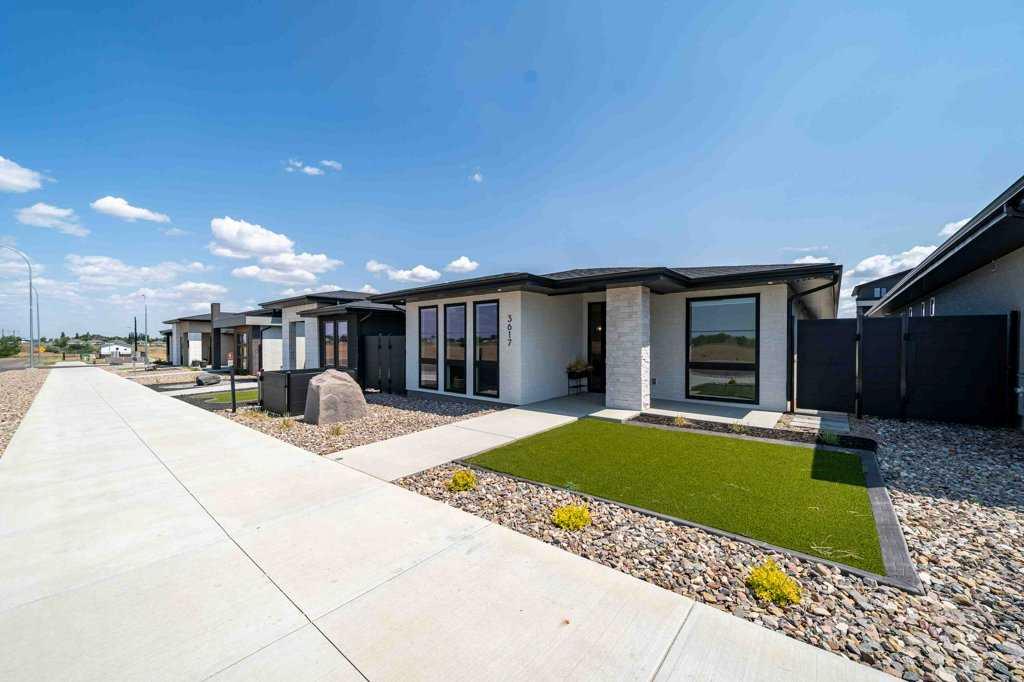 Picture of 3617 10 Avenue SW, Medicine Hat Real Estate Listing
