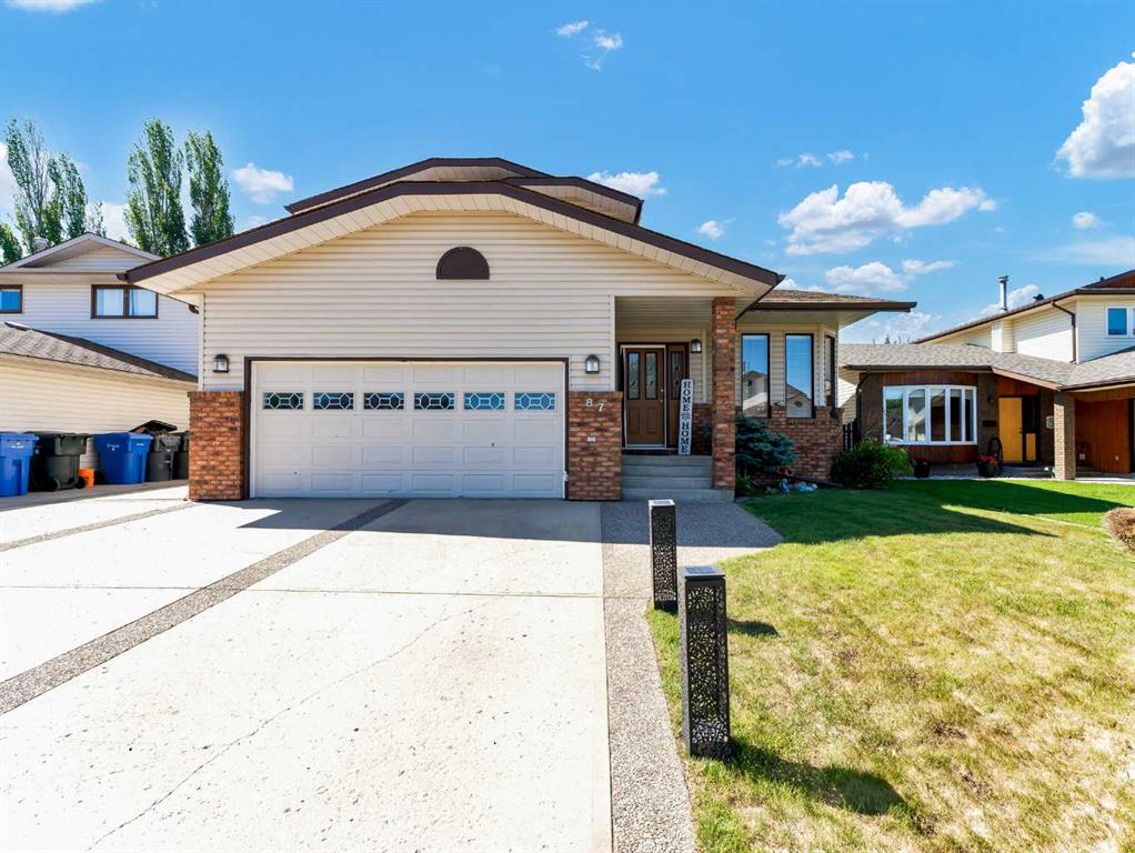 Picture of 87 Shaw Crescent SE, Medicine Hat Real Estate Listing