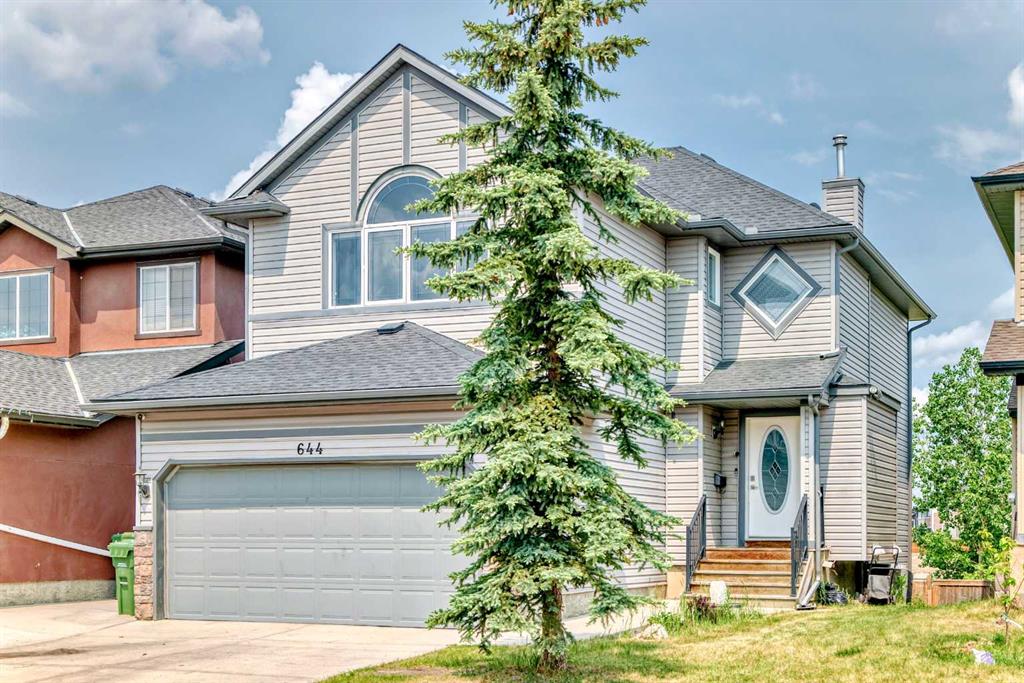 Picture of 644 Luxstone Landing SW, Airdrie Real Estate Listing