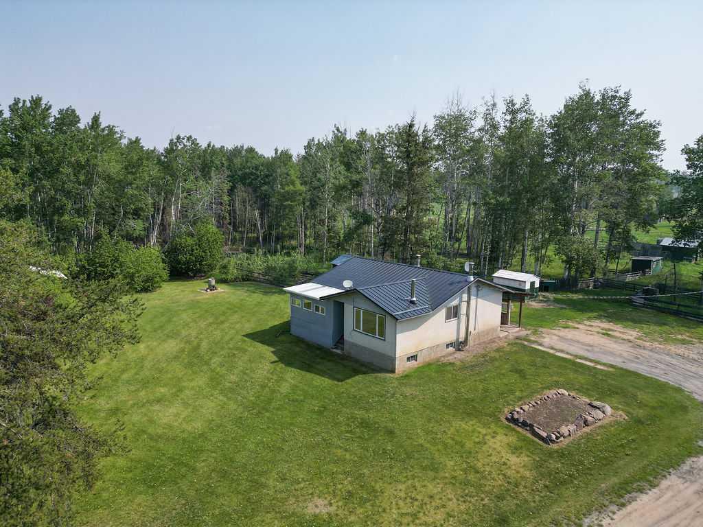 Picture of 685071 Highway 813  , Rural Athabasca County Real Estate Listing