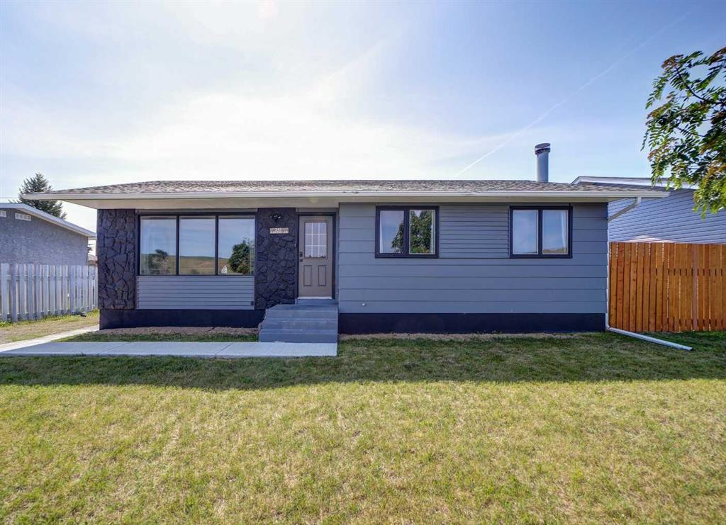 Picture of 340 Canyon Drive , Pincher Creek Real Estate Listing