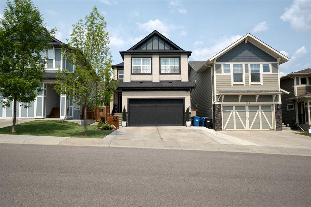 Picture of 33 Masters Way SE, Calgary Real Estate Listing