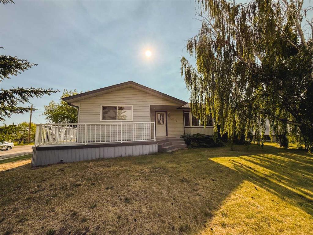 Picture of 4639 54 Street , Rycroft Real Estate Listing