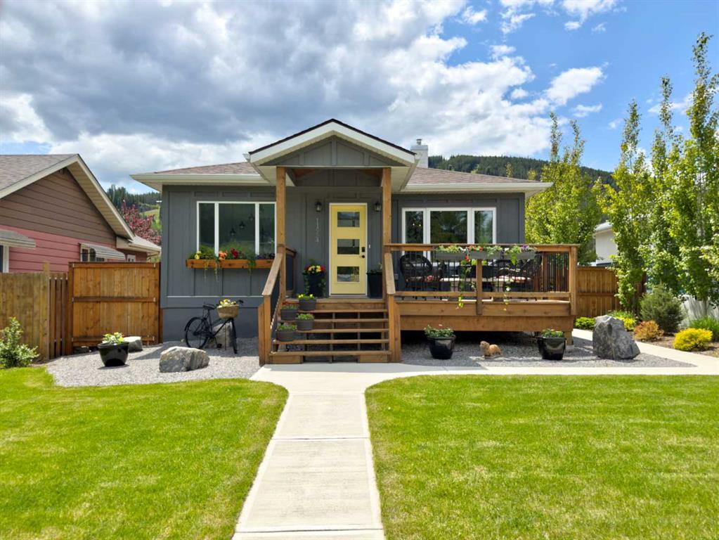 Picture of 11954 20 Avenue , Blairmore Real Estate Listing