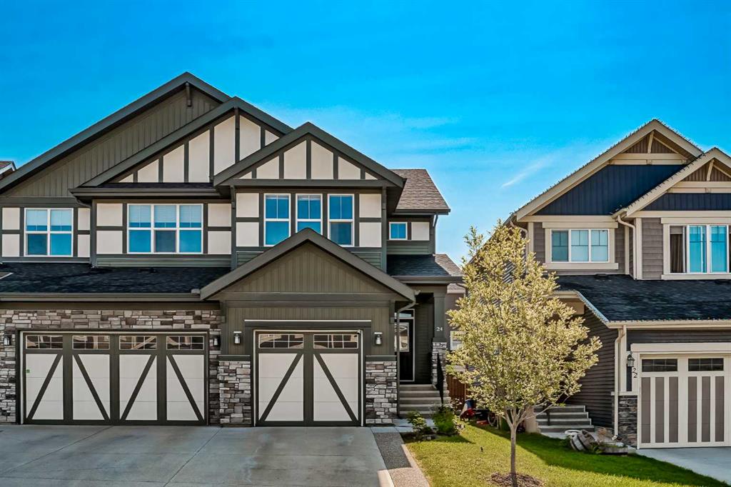 Picture of 24 Sunrise Heights , Cochrane Real Estate Listing