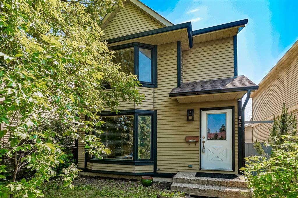 Picture of 868 Queensland Drive SE, Calgary Real Estate Listing