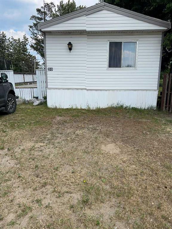 Picture of 20 HILLPARK MOBILE PARK  , Whitecourt Real Estate Listing