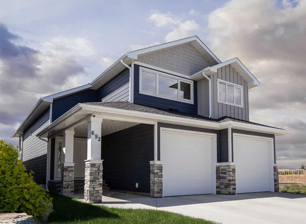 Picture of 692 Sixmile Crescent S, Lethbridge Real Estate Listing