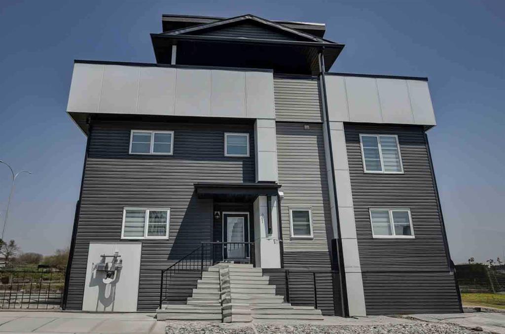 Picture of 401, 474 Seton Circle SE, Calgary Real Estate Listing