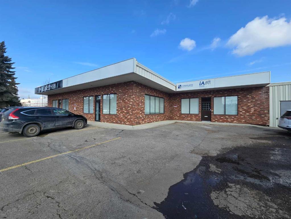 Picture of 8, 5108 52 Street , Red Deer Real Estate Listing
