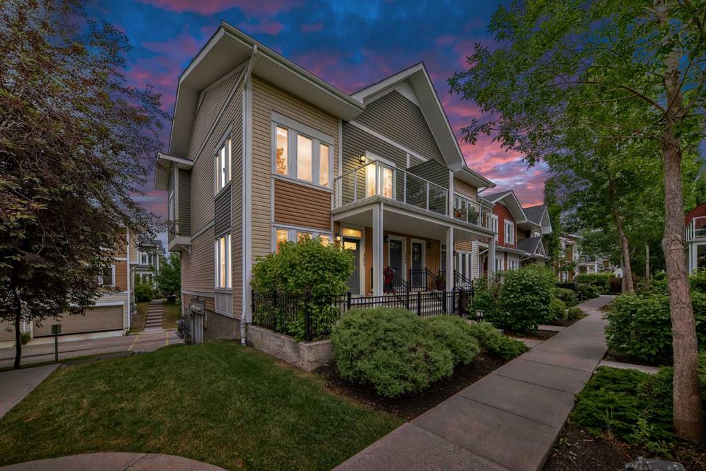 Picture of 1004 Auburn Bay Square SE, Calgary Real Estate Listing