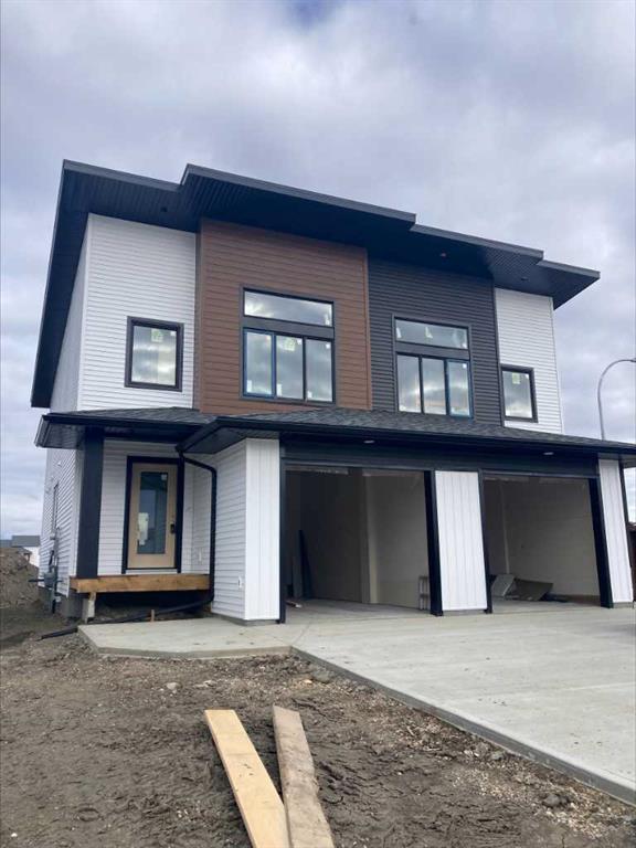Picture of 11433 95 Street , Clairmont Real Estate Listing