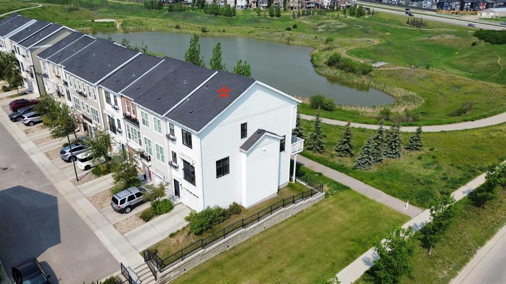 Picture of 303 Nolanfield Villas NW, Calgary Real Estate Listing