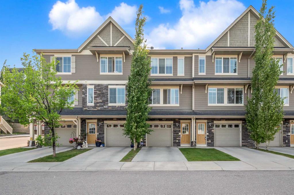 Picture of 51 Kinlea Way NW, Calgary Real Estate Listing