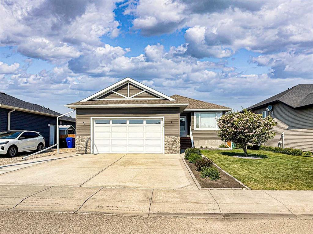 Picture of 14 Vermont Close , Olds Real Estate Listing
