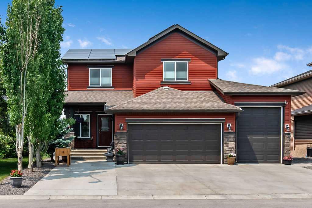 Picture of 128 Drake Landing Terrace , Okotoks Real Estate Listing