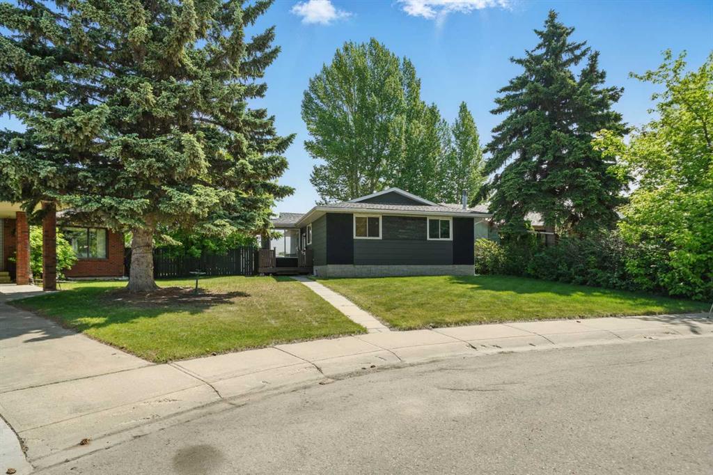 Picture of 55 Oyen Crescent , Red Deer Real Estate Listing