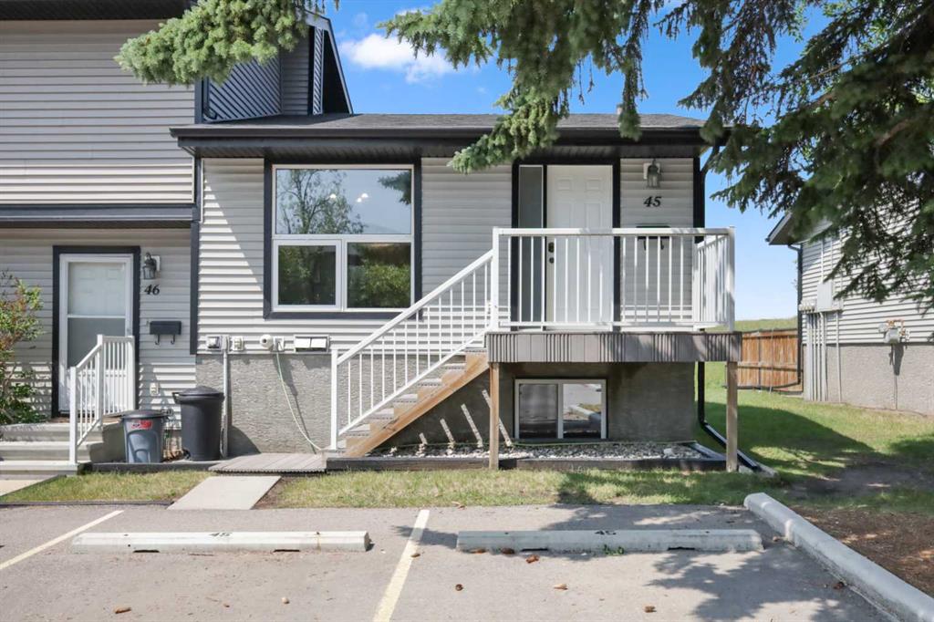 Picture of 45, 51 Big Hill Way SE, Airdrie Real Estate Listing